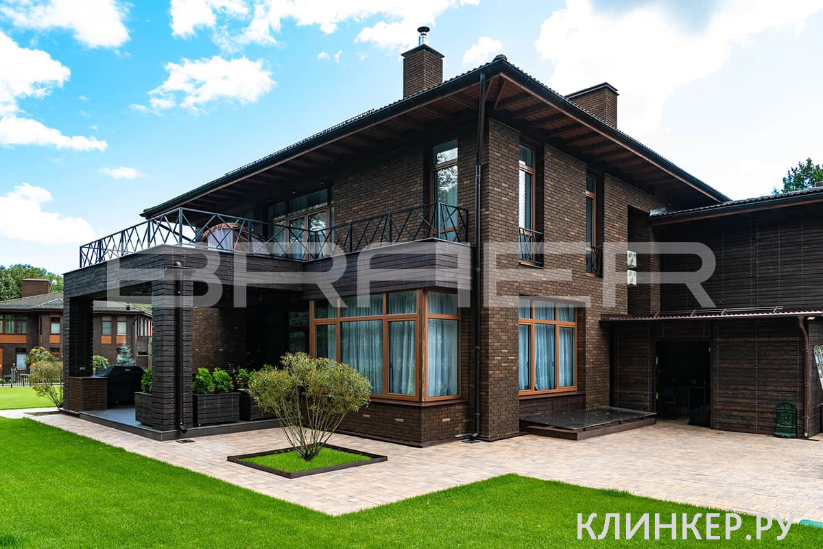 starij-gorod-venusberger-colormix-prajd_12