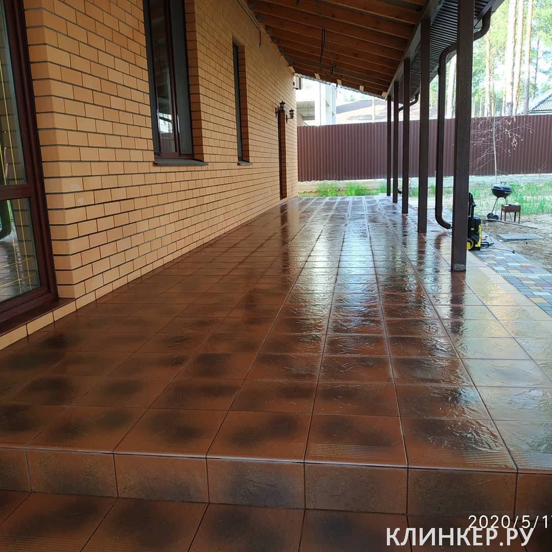 semir-beige-uglovaya-klinkernaya-stupen-s-kapinosom-330x330x11_8