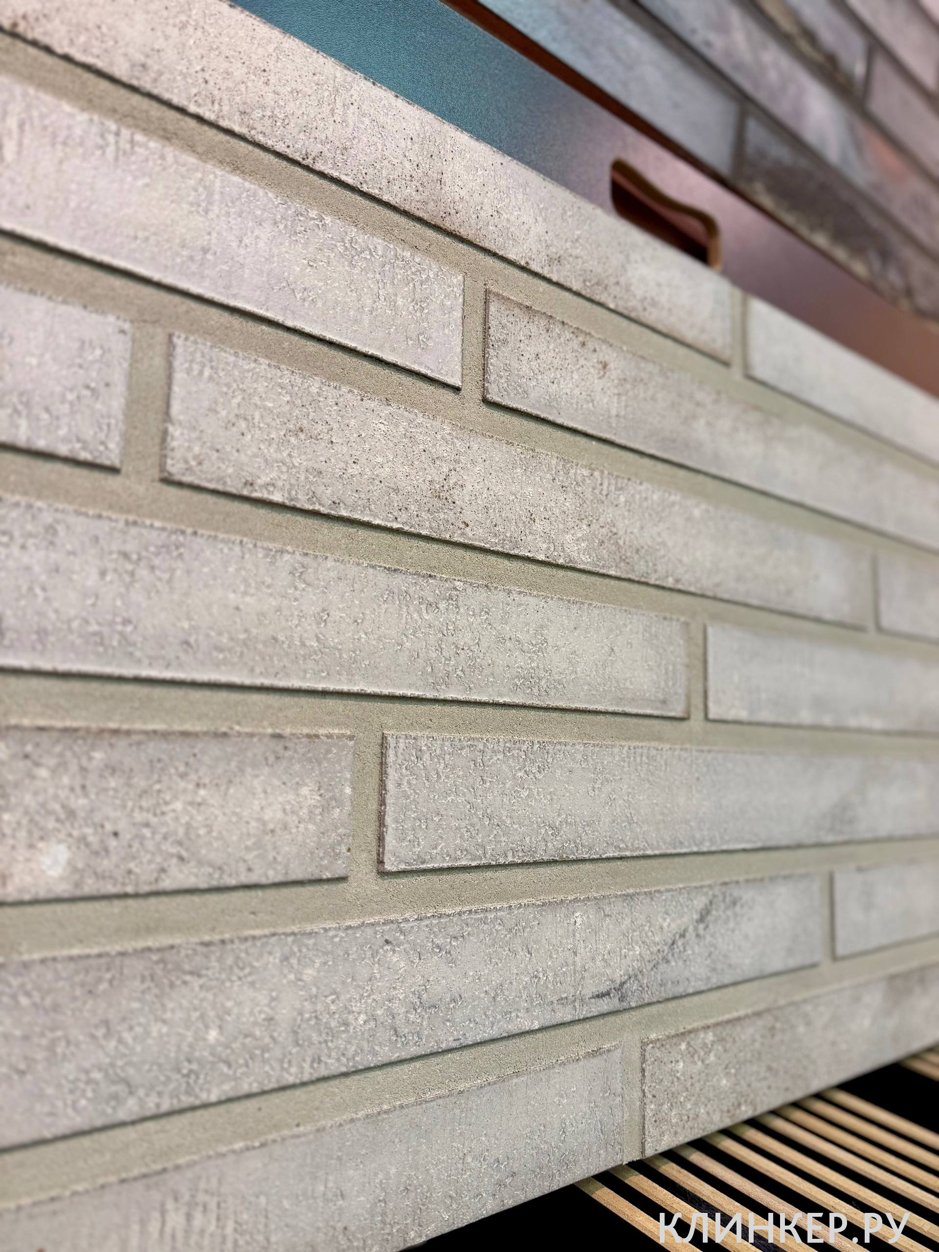 95001-304.9970.024-2