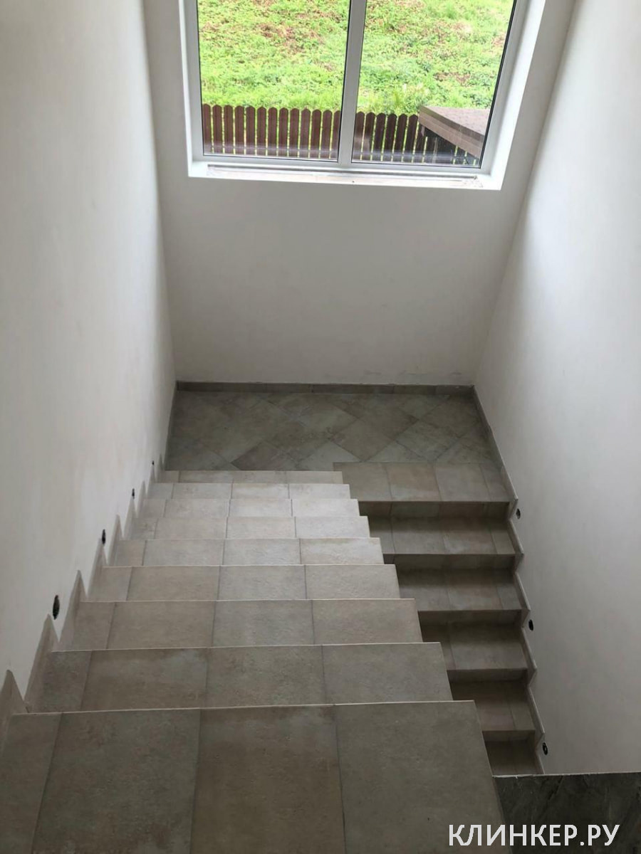 viano-beige-frontalnaya-klinkernaya-stupen-prostaya-300x300x11_9