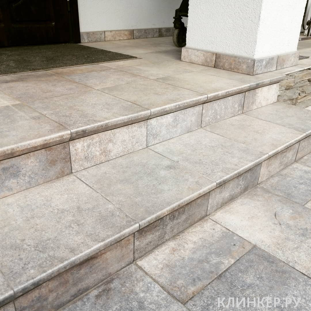 viano-grys-uglovaya-klinkernaya-stupen-prostaya-300x300x11_8