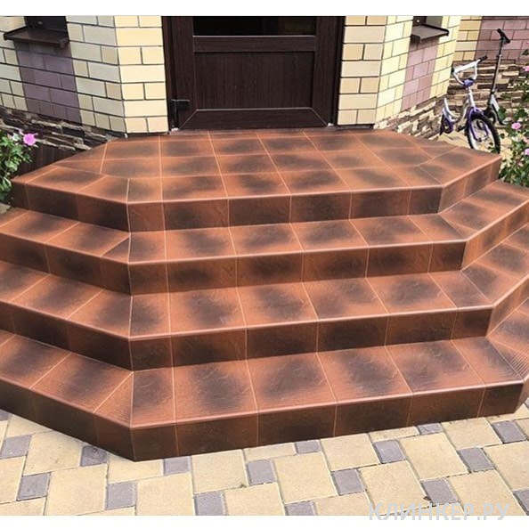 semir-beige-uglovaya-klinkernaya-stupen-s-kapinosom-330x330x11_5