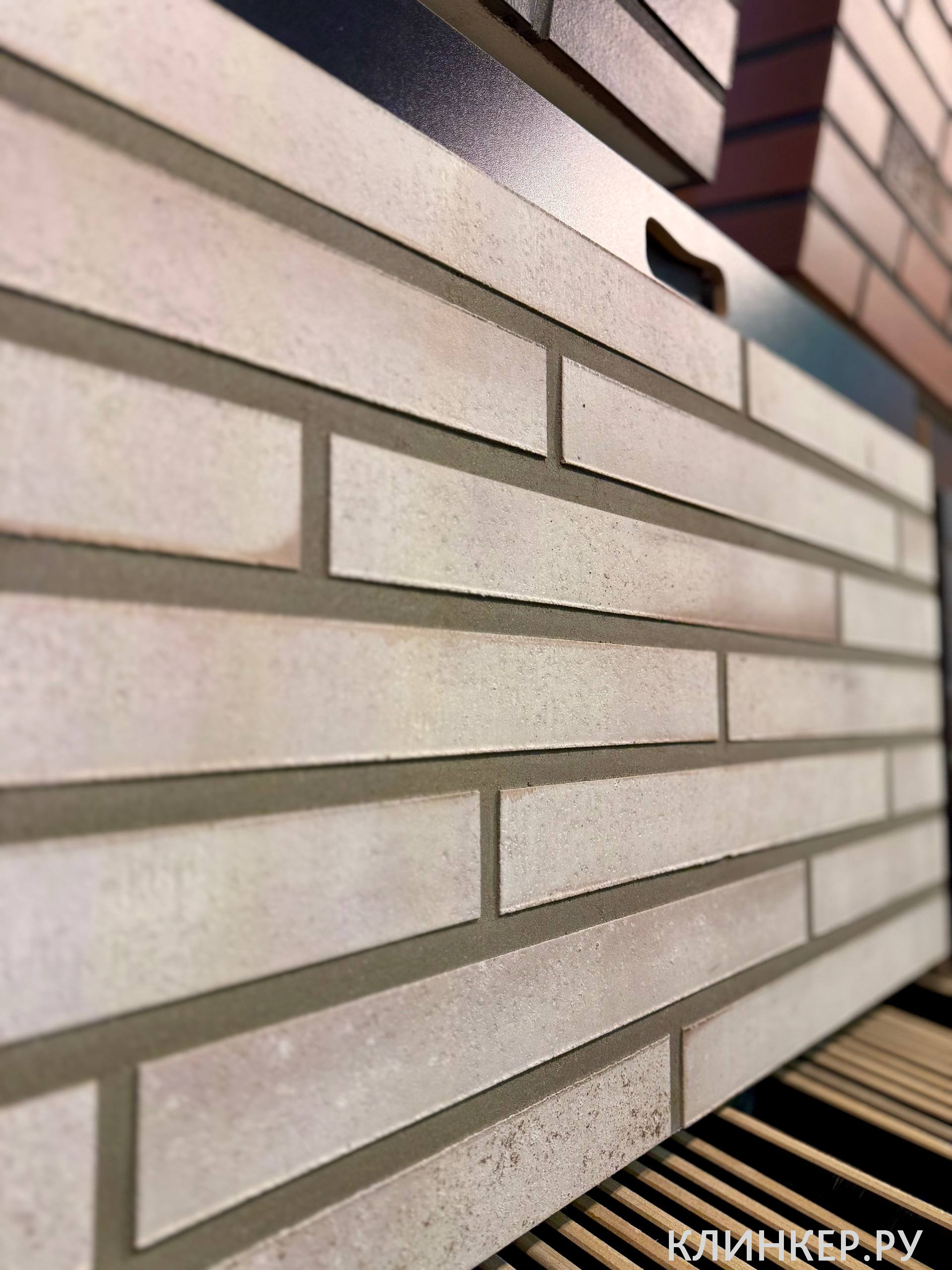 95001-303.4409 sandweiss-3