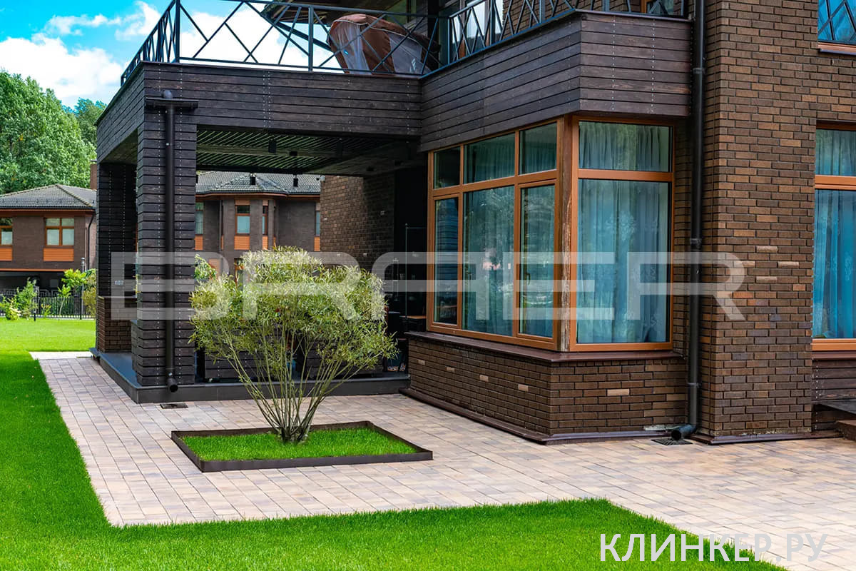 starij-gorod-venusberger-colormix-prajd_13