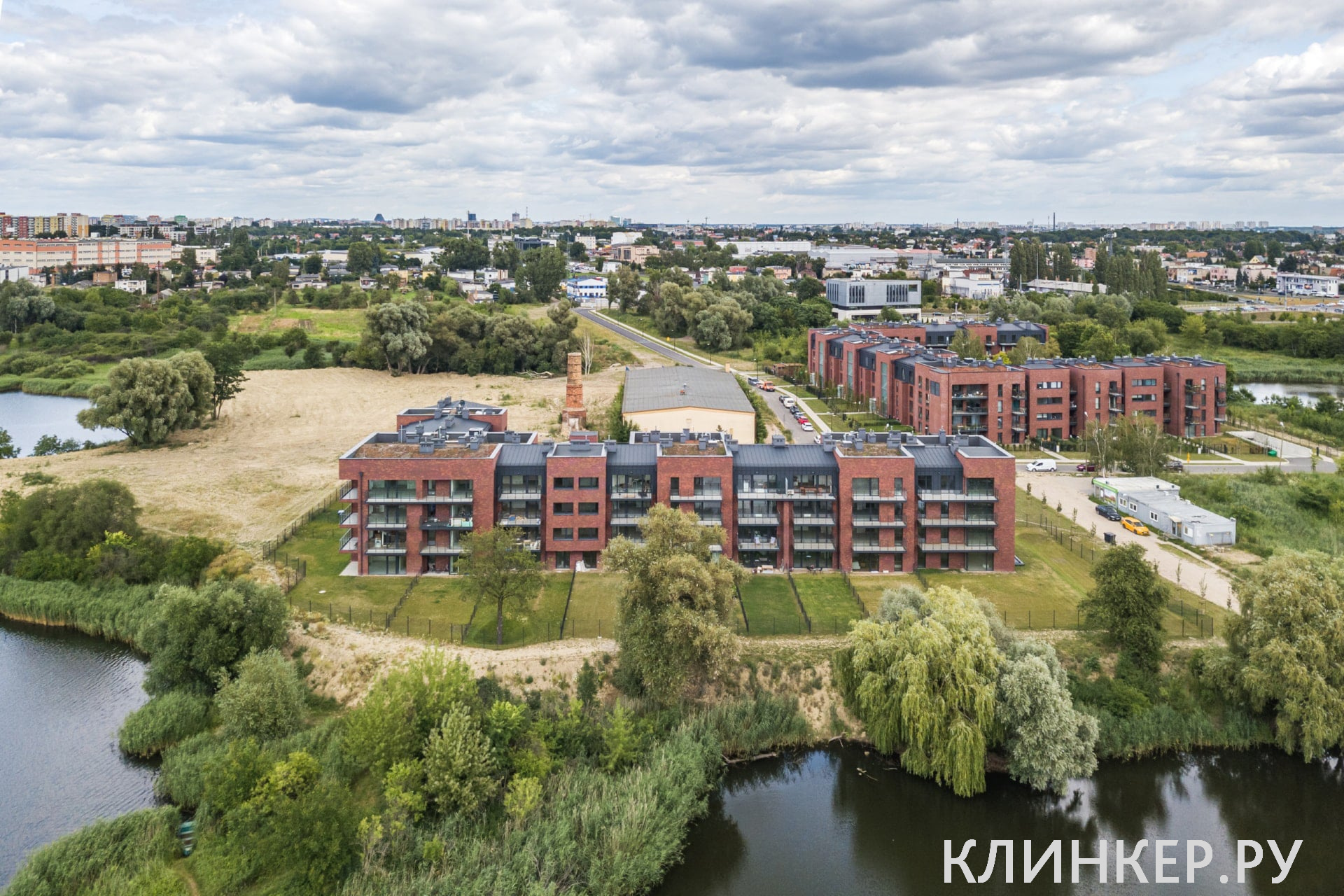 hf41-gothic-smile-nf14-nvf_8