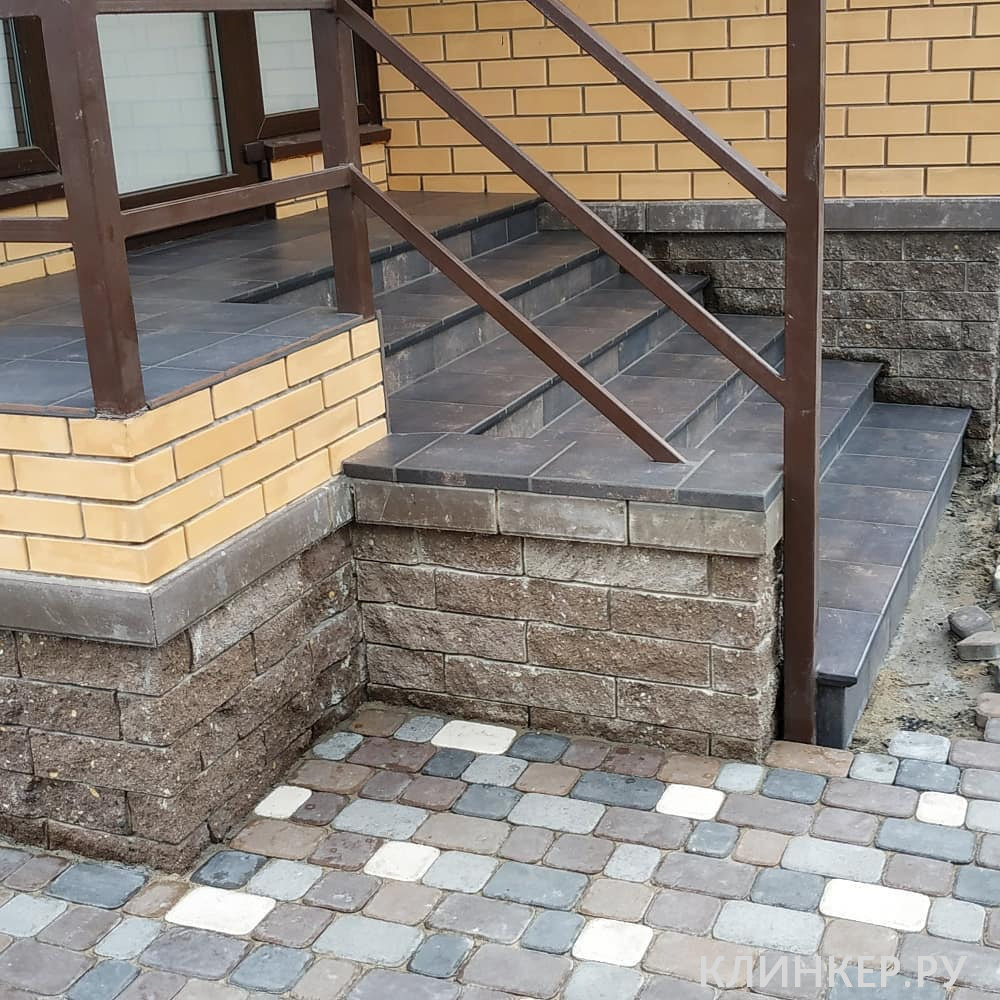 scandiano-brown-uglovaya-klinkernaya-stupen-prostaya-300x300x11_10