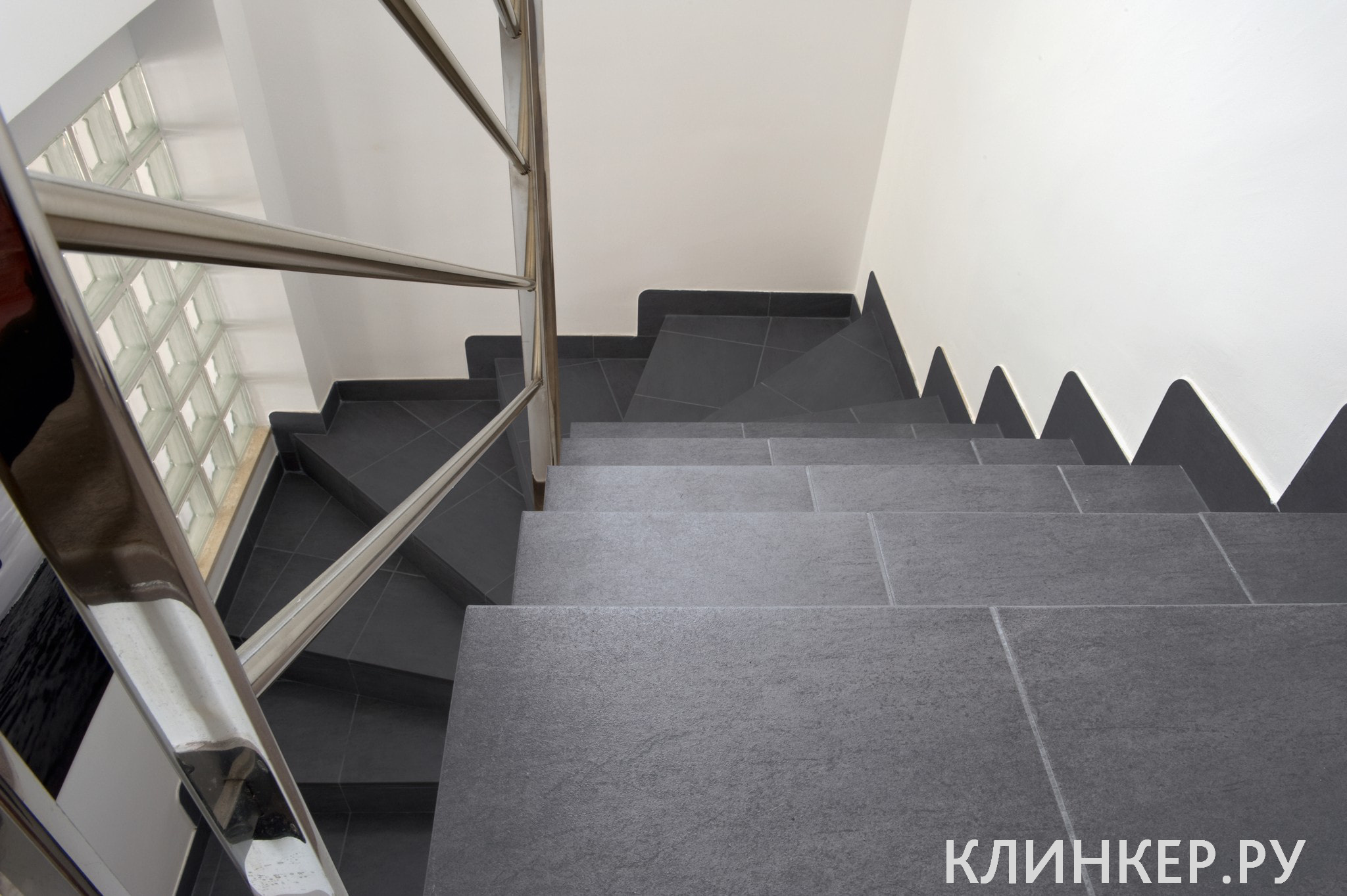 ambiente-mediterraneo-grafito-escalones